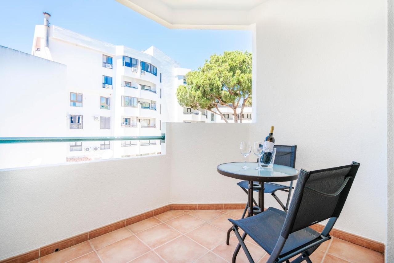Lovely 1Bed Flat Short Walk To The Marina Vilamoura كوارتيرا المظهر الخارجي الصورة